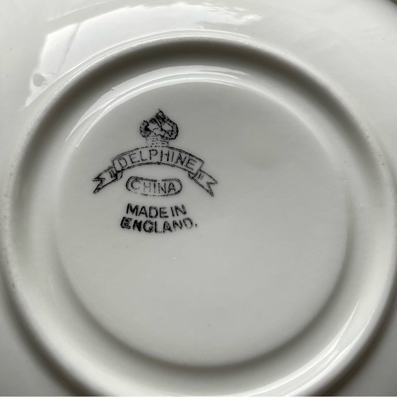 💠 Teacup and saucer hand poured lavender and rose essential oil candle. - Picture 9 of 16